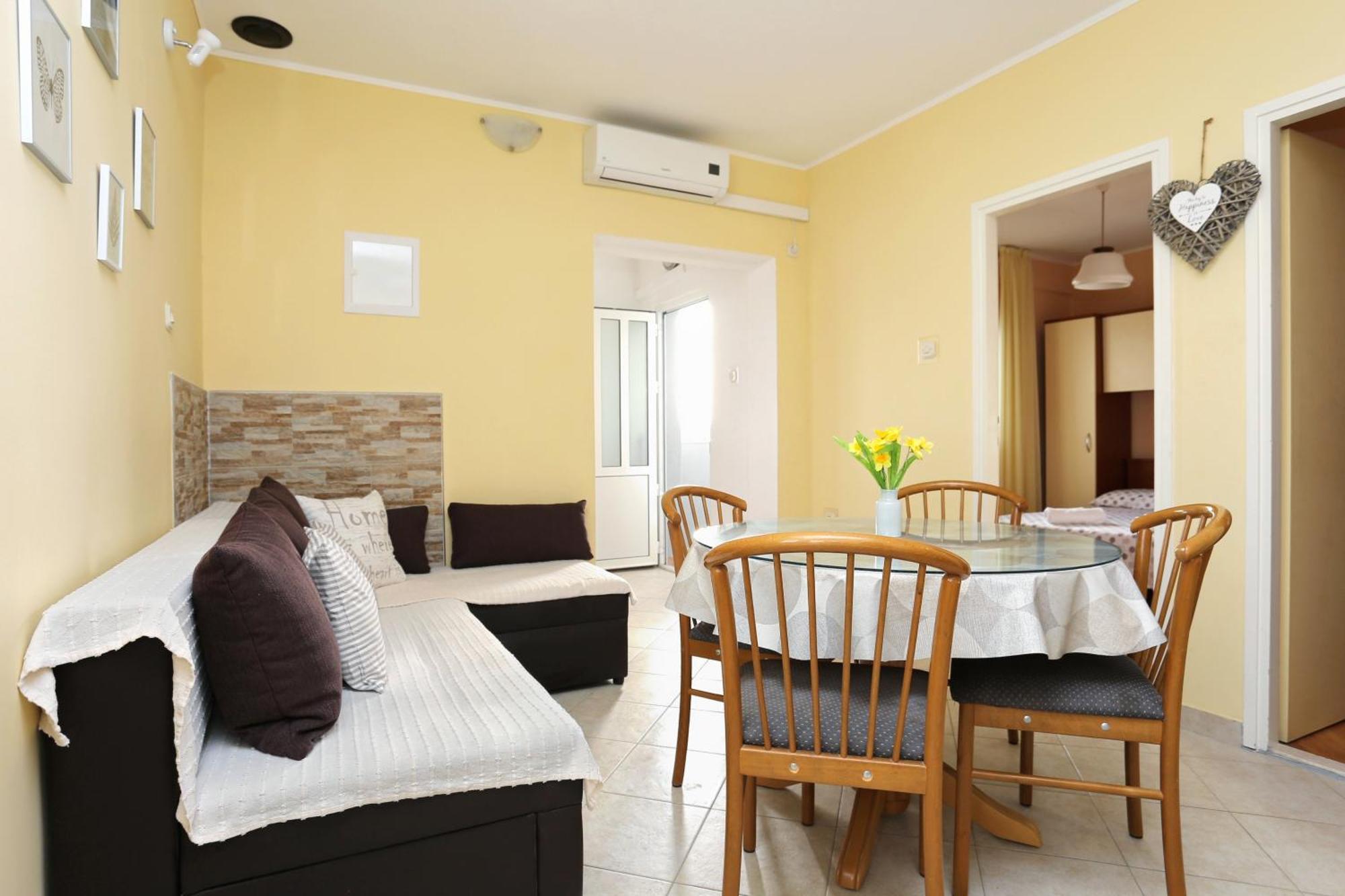Apartments By The Sea Kastel Kambelovac, Kastela - 8679 Kaštela Quarto foto