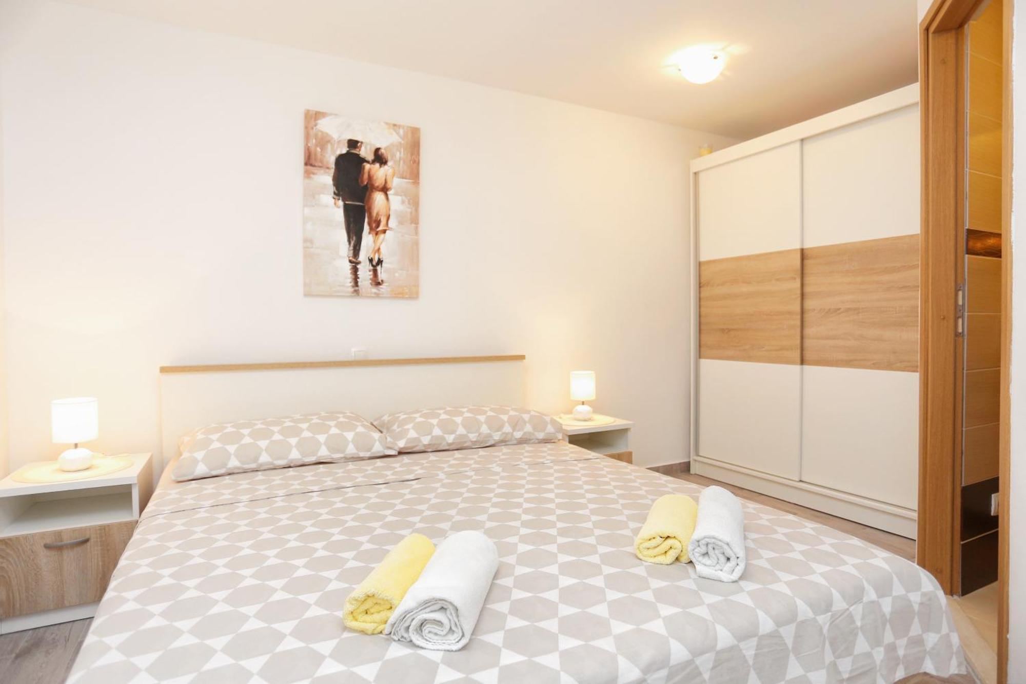 Apartments By The Sea Kastel Kambelovac, Kastela - 8679 Kaštela Quarto foto